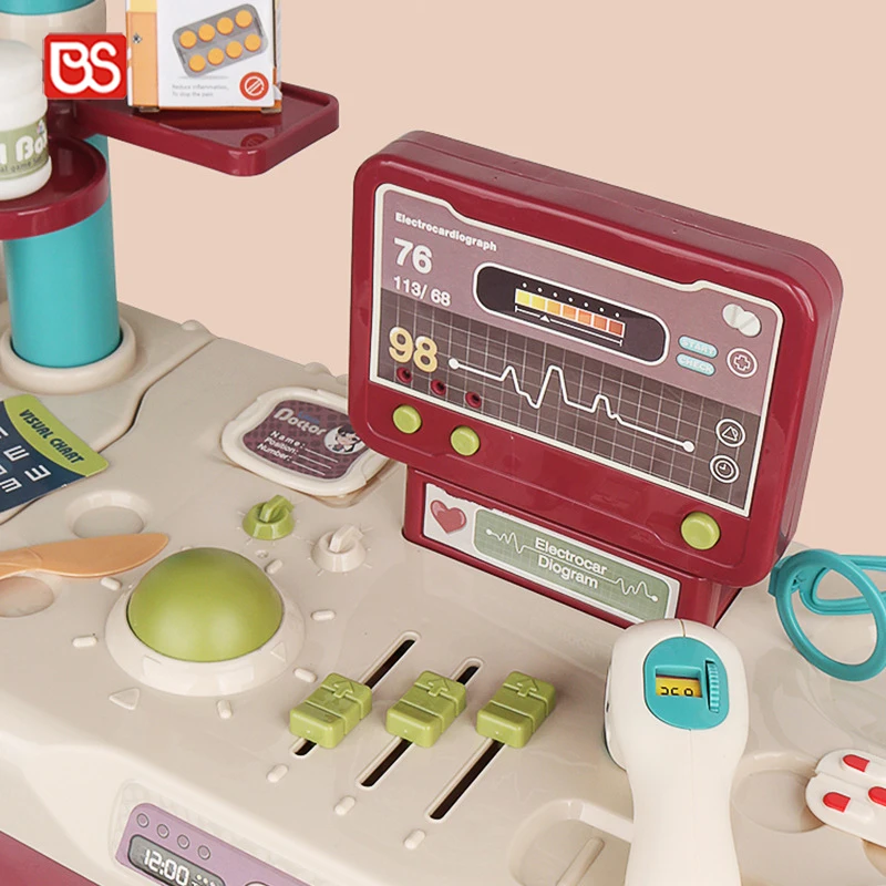BS 2022 Hobbies Toy Medical Clinic Set Desk Little Jueguete De Nio Doctor Light Sound Kit Toy Game For Kid Toy