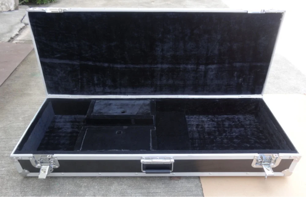 Heavy duty Road Cases for Electric Guitar