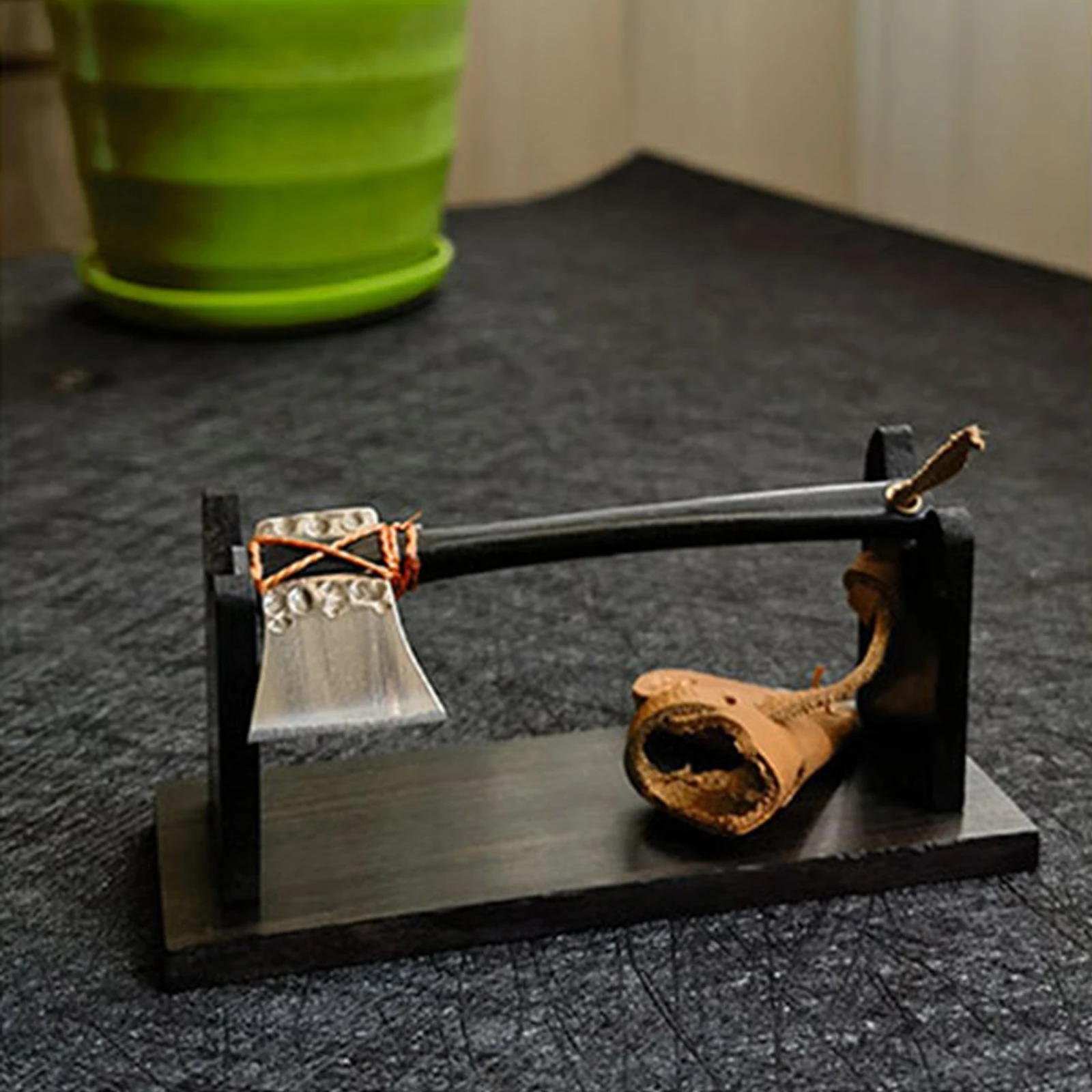 Portable Mini Micro AX Express Delivery Tool Fiberglass Handle Pocket Pendant for Playing with Micro Objects EDC Decoration