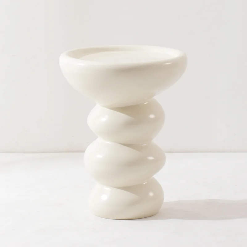 Design sense cream style edge table Creative and minimalist small round table Bedside sofa mini coffee table