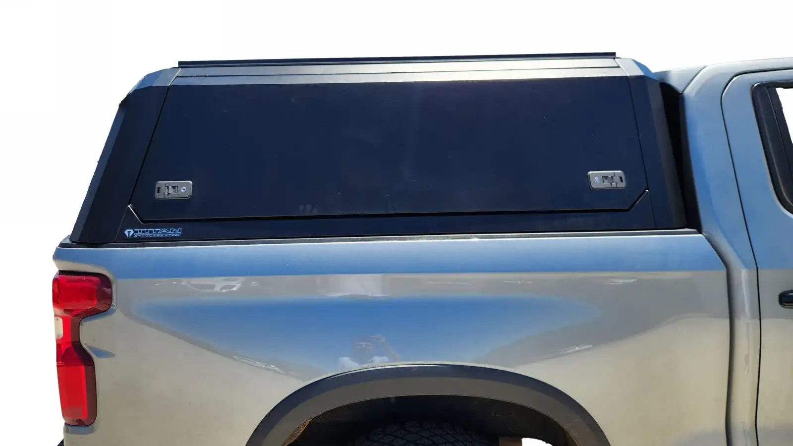 4x4 Waterproof Steel Hard Top Ford F150 Truck Bed Cover Dodge Ram Truck Canopy for Great Wall Wingle 6 Gwm Pao