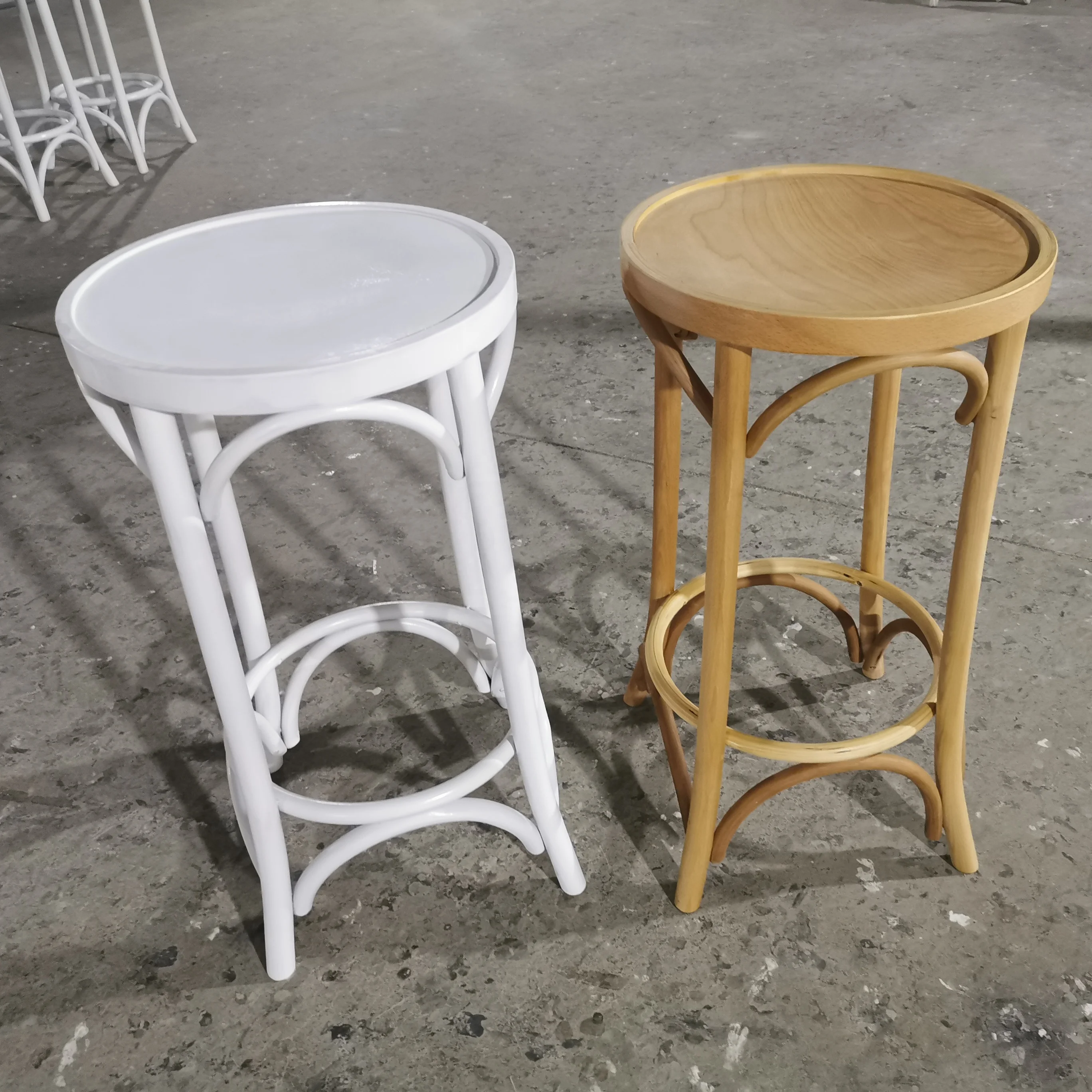 Недорогой табурет из bentwood thonet для коммерческих мероприятий твердый деревянный барный стул популярный на рынке Австралии