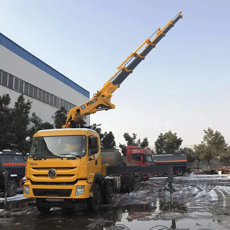30 ton construction mobile hydraulic remote control knuckle boom china manipulator truck mounted crane for sale