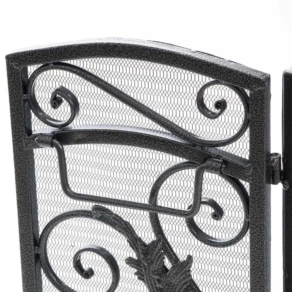 Nordic amorous feelings iron art screen is complex and luxuriant decorative pattern adds protection and elegant fireplace screen