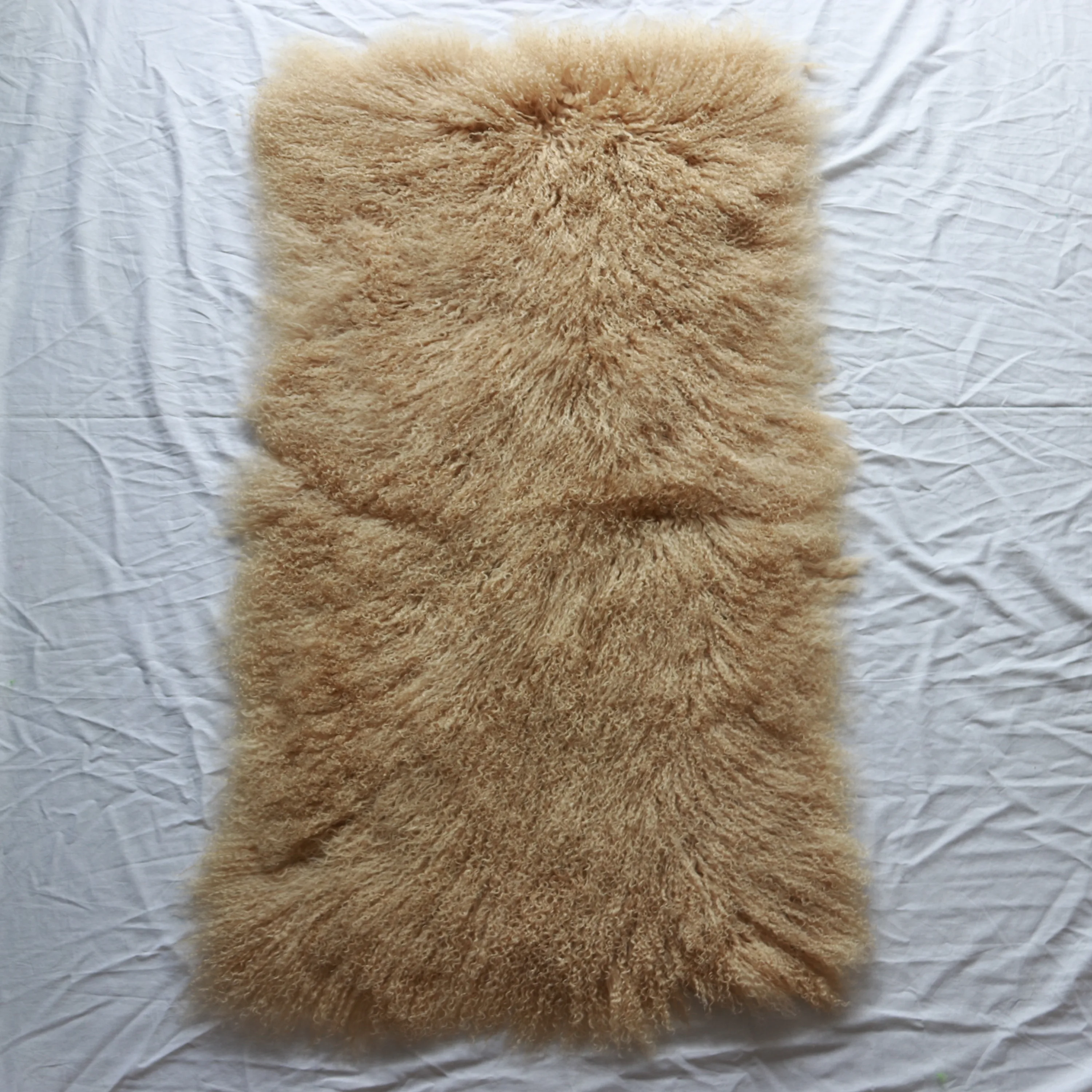White Curly Kalgan Lamb Fur Plate Cheap Price Superb Quality Mongolian Sheepskin Plate
