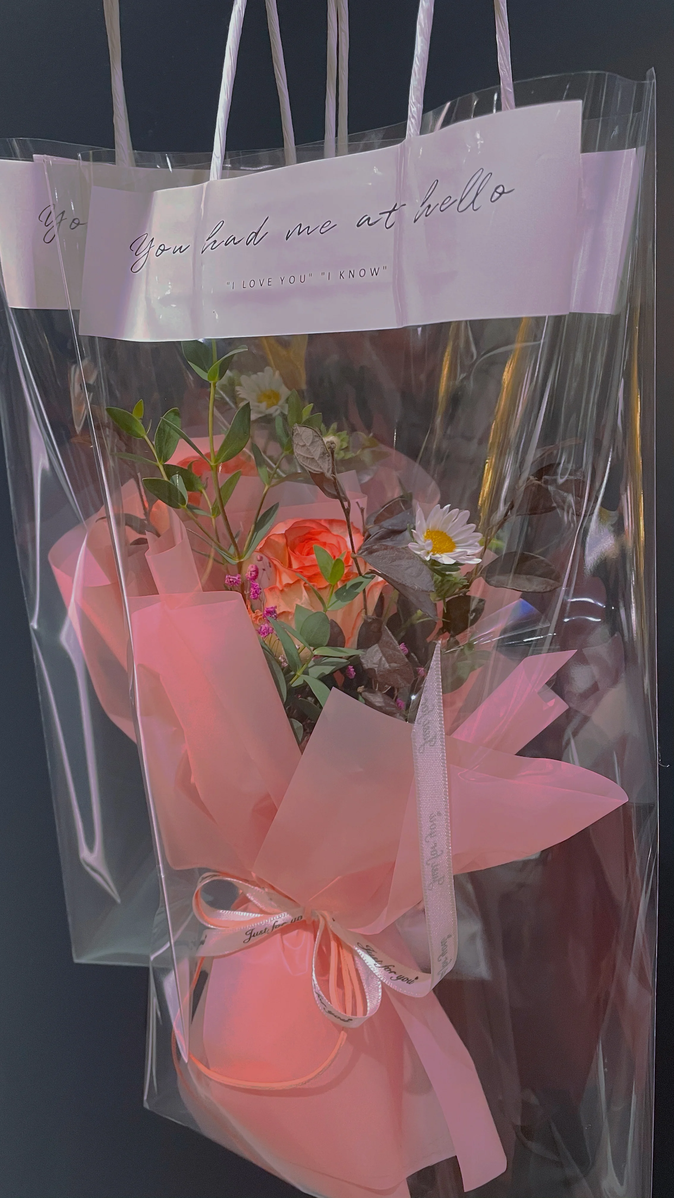 Yuhuiting Flower the Mini Bouquet with the gift bag