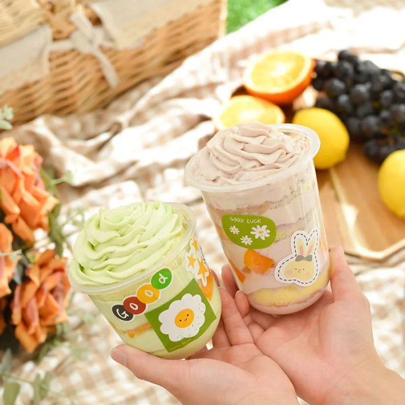 Disposable U shape plastic jelly pudding dessert cake cup chubby cake cup with dome lid