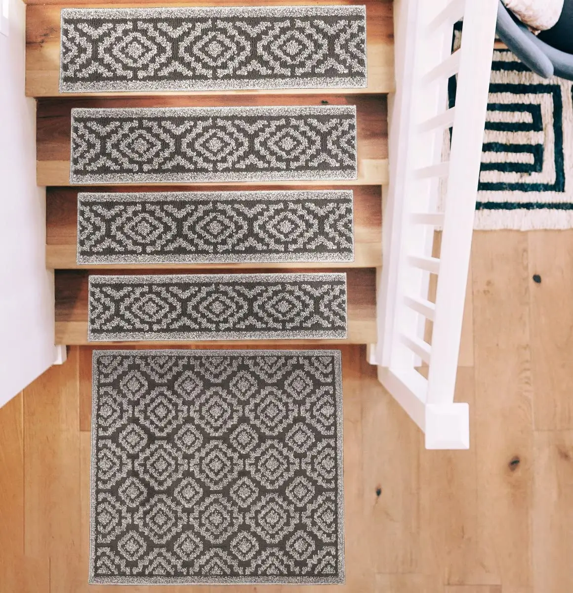 Luxury Stairway Carpet Set of 15 Non Slip Skid Rubber Mats Rug Tread Indoor Outdoor Pet Dog Stair Tread Pads Custom OEM