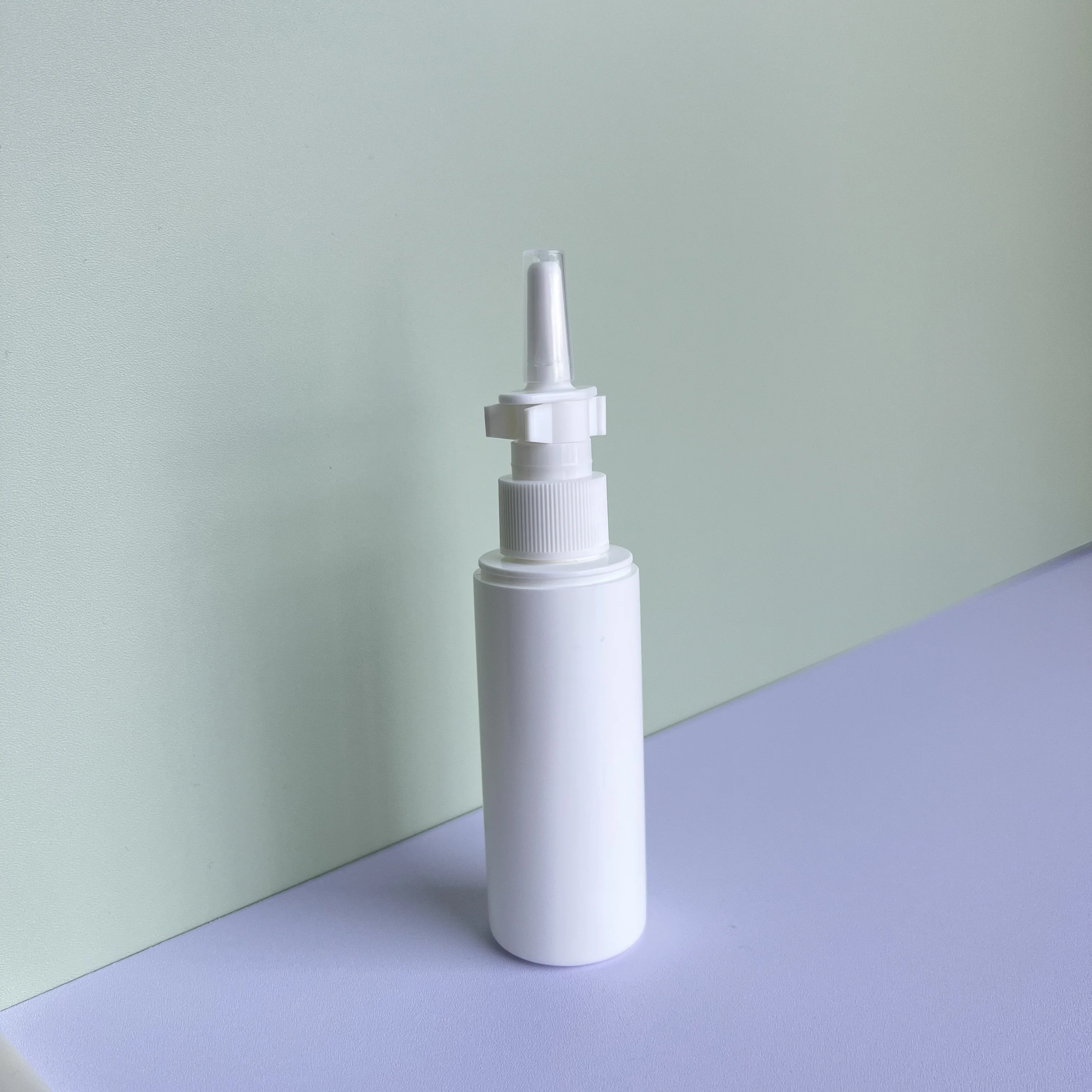 Medical grade nose spray bottle for medicine plastic spray bottle with cheap price spray bottle HDPE Material