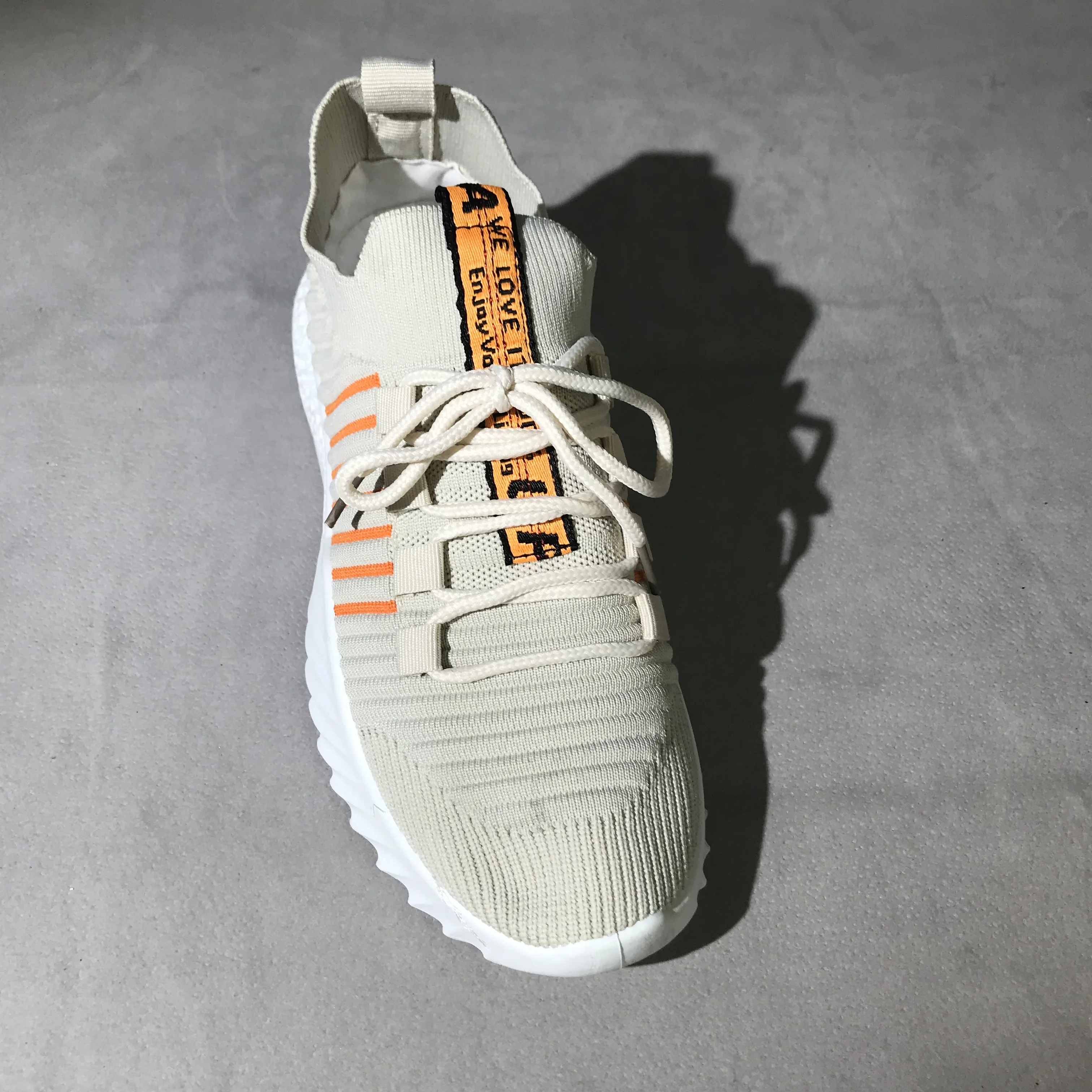 
13101 Light Weight Causal Shoes 