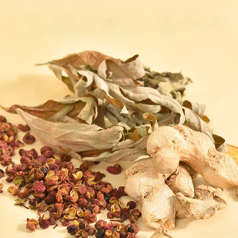 Chinese herbal medicines Mugwort and Sichuan pepper foot bath medicine bag Foot Care Products