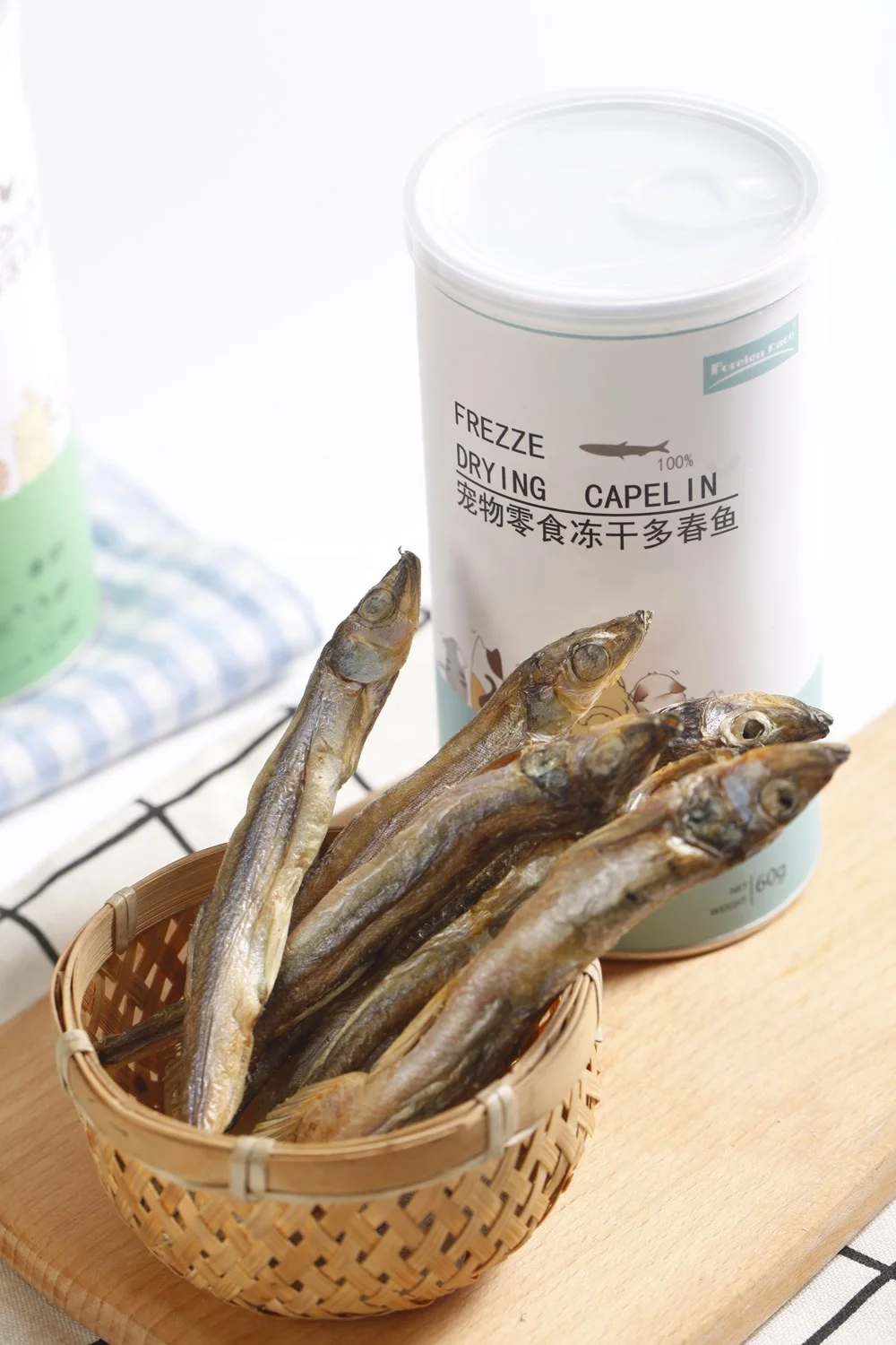 pet snacks treats capelin  freeze-dried food