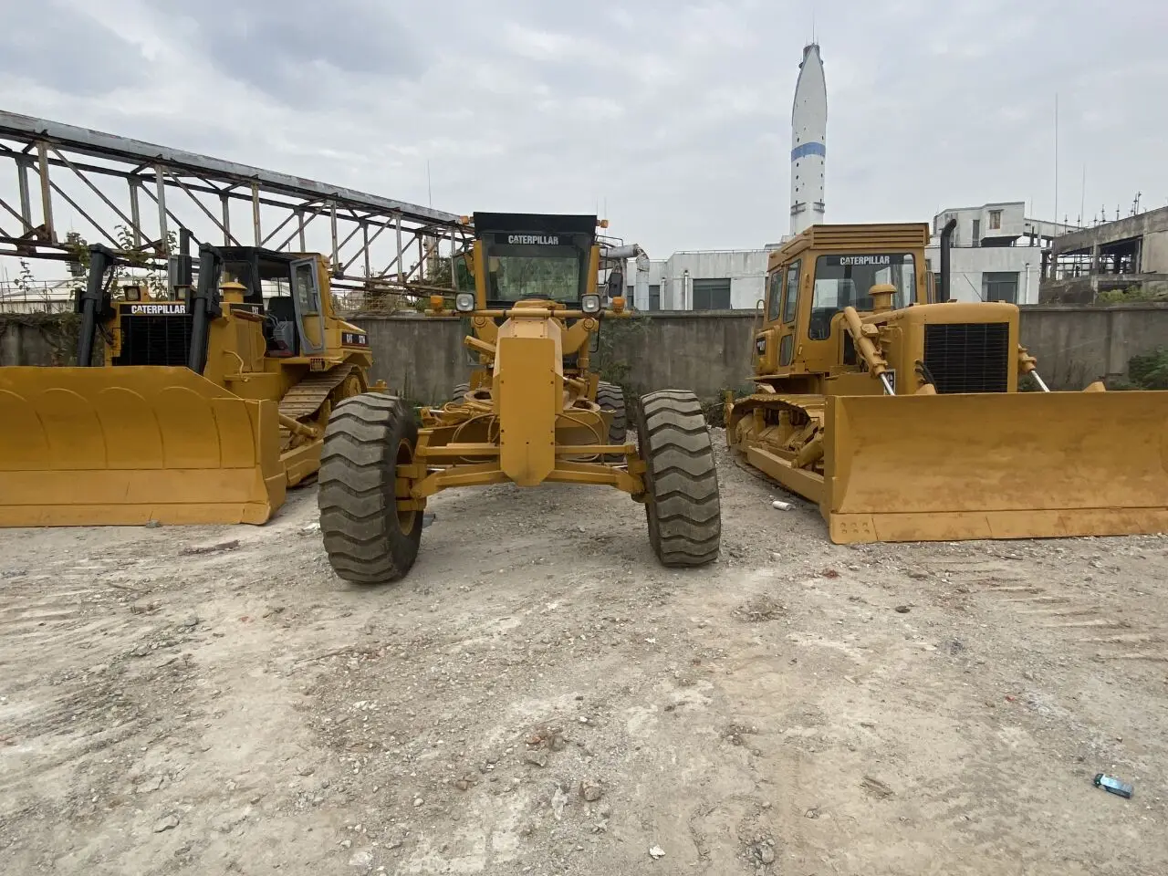 Used Cheap Caterpillar Cat 14g 140k 140h 140g 12g 120h 120k Motor Grader 14h 140h 12h Motor Graders