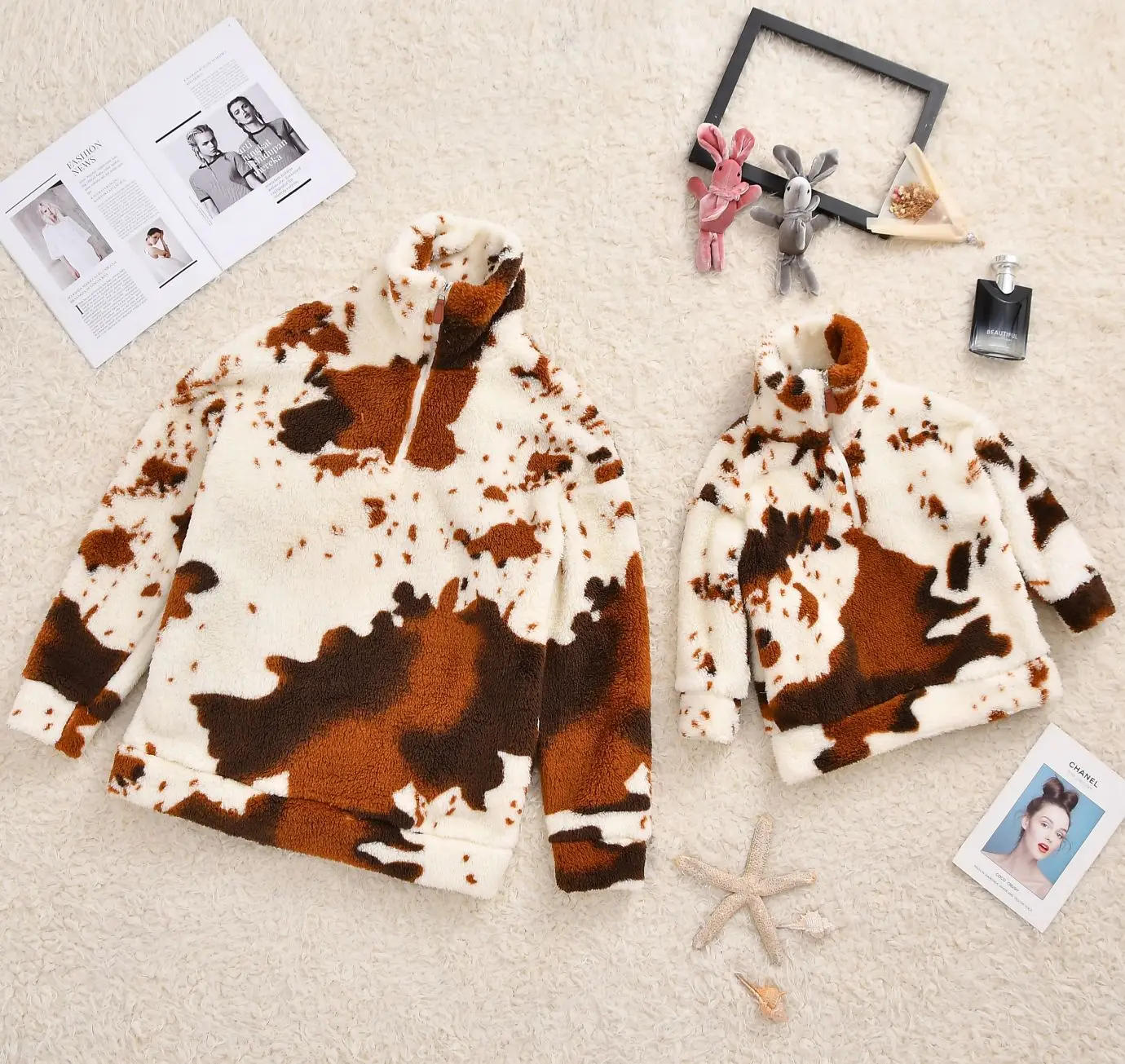 
Wholesale Winter Warm Fleece Plus Size Half Zipper Crew Neck Mom and Kids Matching Cow Print Parent-child Hoodie with Pocket 