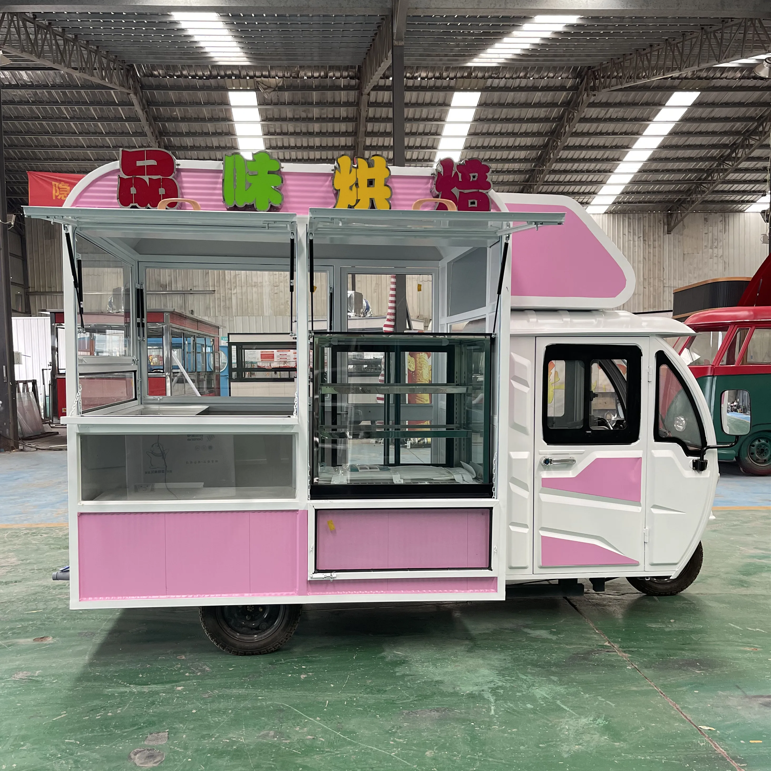 2023 hot selling factory outlet multipurpose mobile electric  fast food snack beverage drinks tricycle pedicab three-wheeler