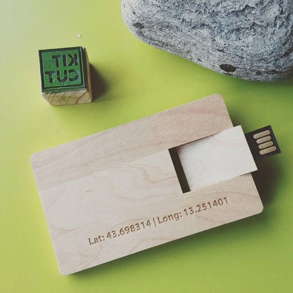 Usb-флеш-накопитель деревянный с гравировкой логотипа на 2/4/8/16/32/64
