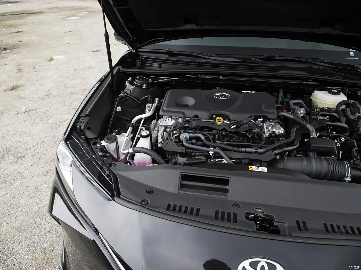 2024 новый в наличии автомобиль Toyota CAMRY Гибридный автоматический 2.0HE бензин E CVT Элитная версия бензиновый седан гибридный