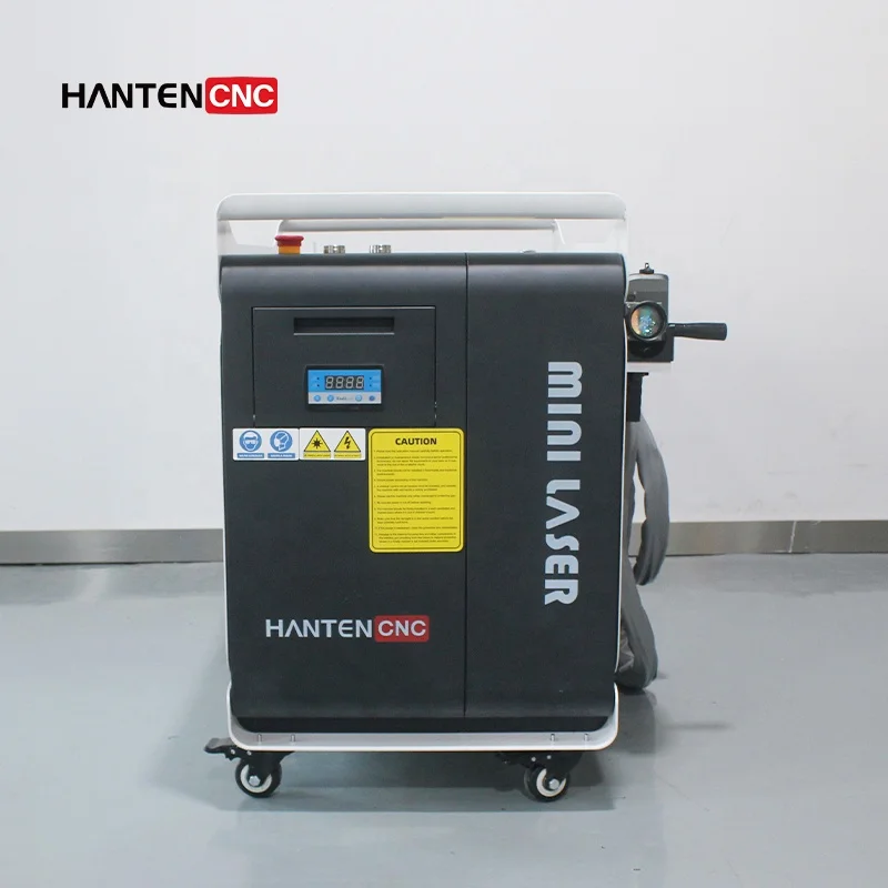 China high quality Graffiti Laser Cleaning Auto parts oil cleaning 500W Pulse Laser Cleaning Machine