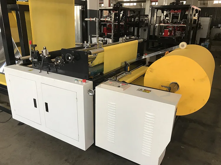 Non woven Flat Bag Making Machine/Best-Selling Ultrasonic Nonwoven Fabric D cut Bag Making Machinery