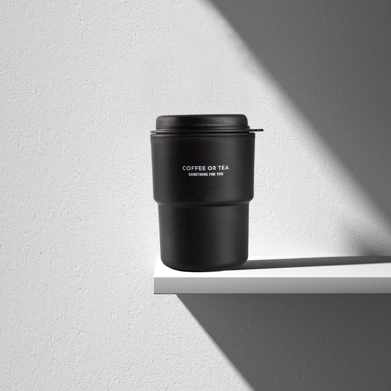 Custom Logo Reusable Coffee Tumbler Cup Black Travel Coffee Mug with Lid