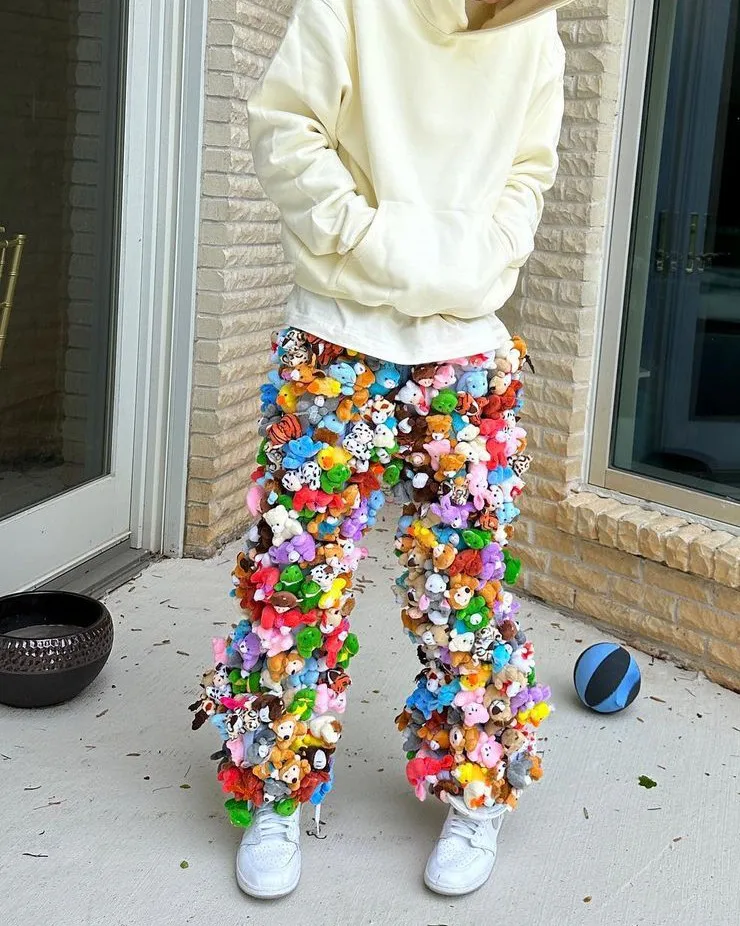 ZhuoYang Garment Custom High Quality Stuffed animal pants wholesale design of street patch work bootcut jeans for men