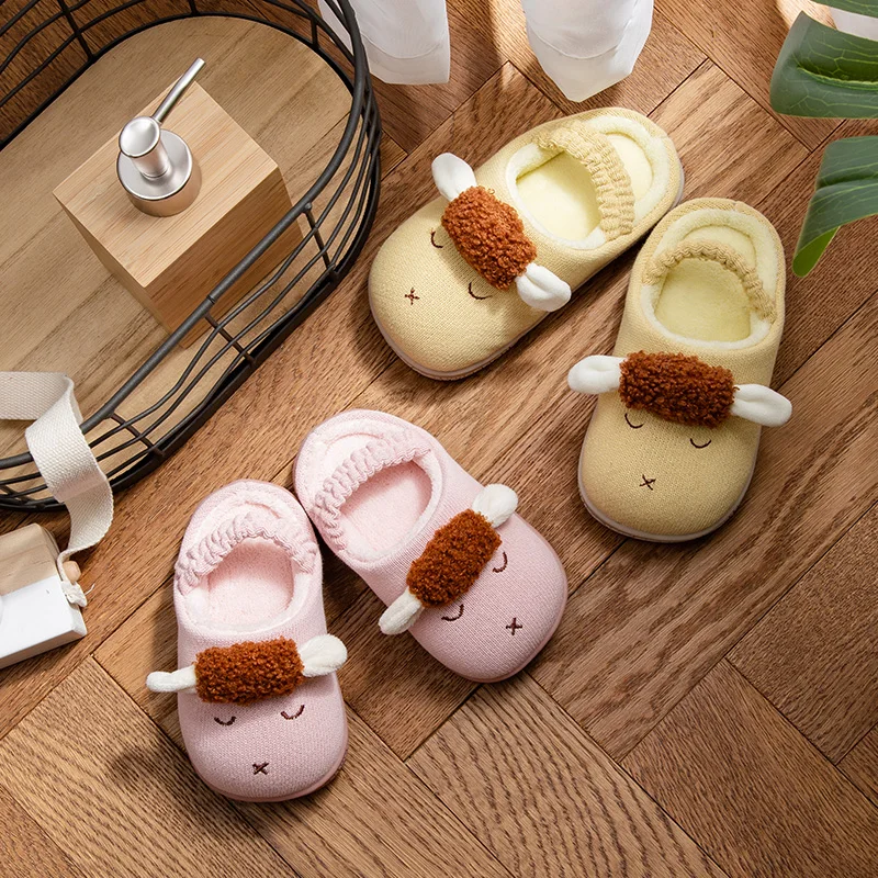 Зимние Детские домашние тапочки для мальчиков и девочек Толстая обувь