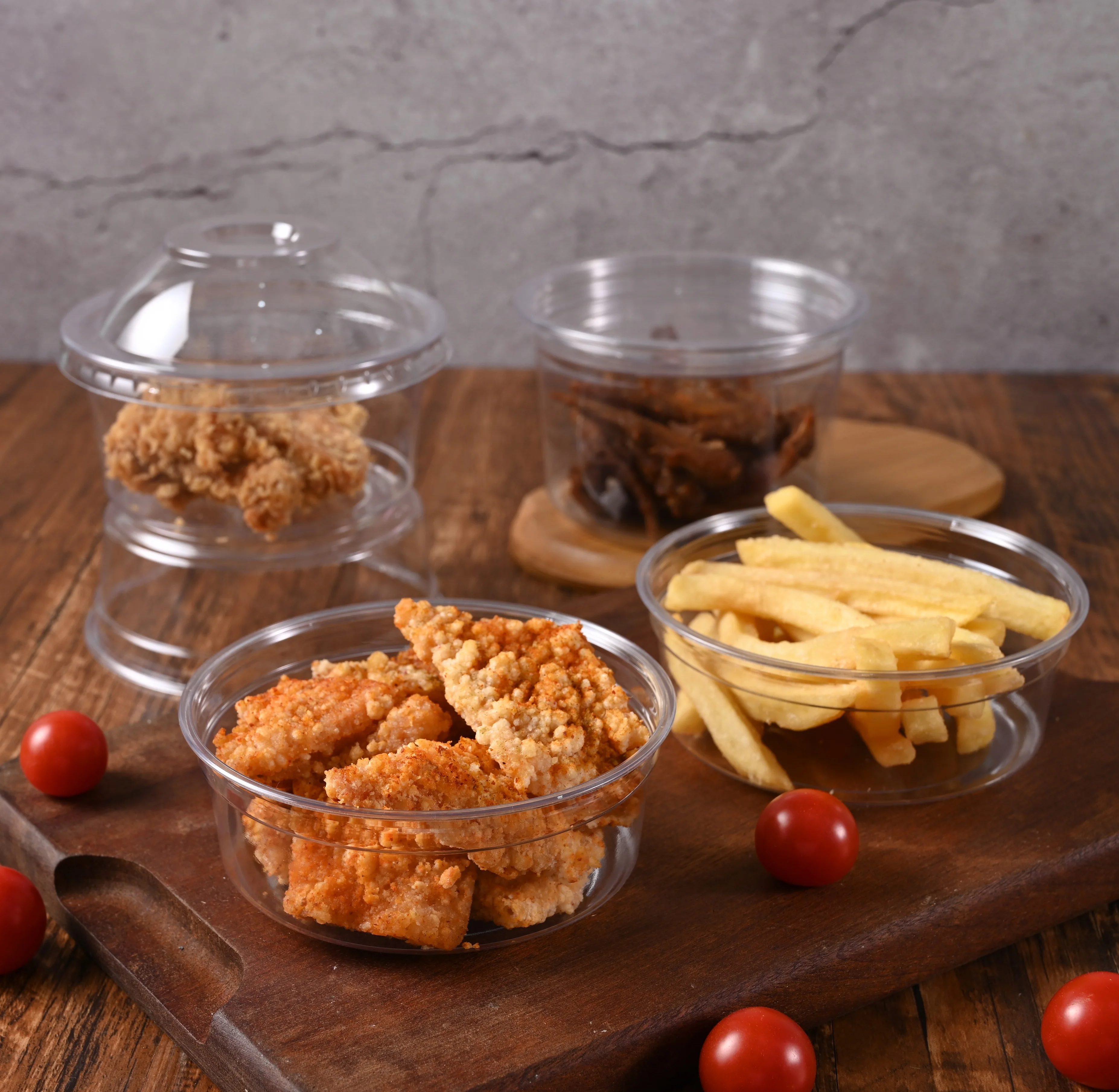 Factory Supplies 16oz 117mm 650ml Round Shape Plastic PET Salad Fruit Vegetable Nuts Deli Container Cup with Lid