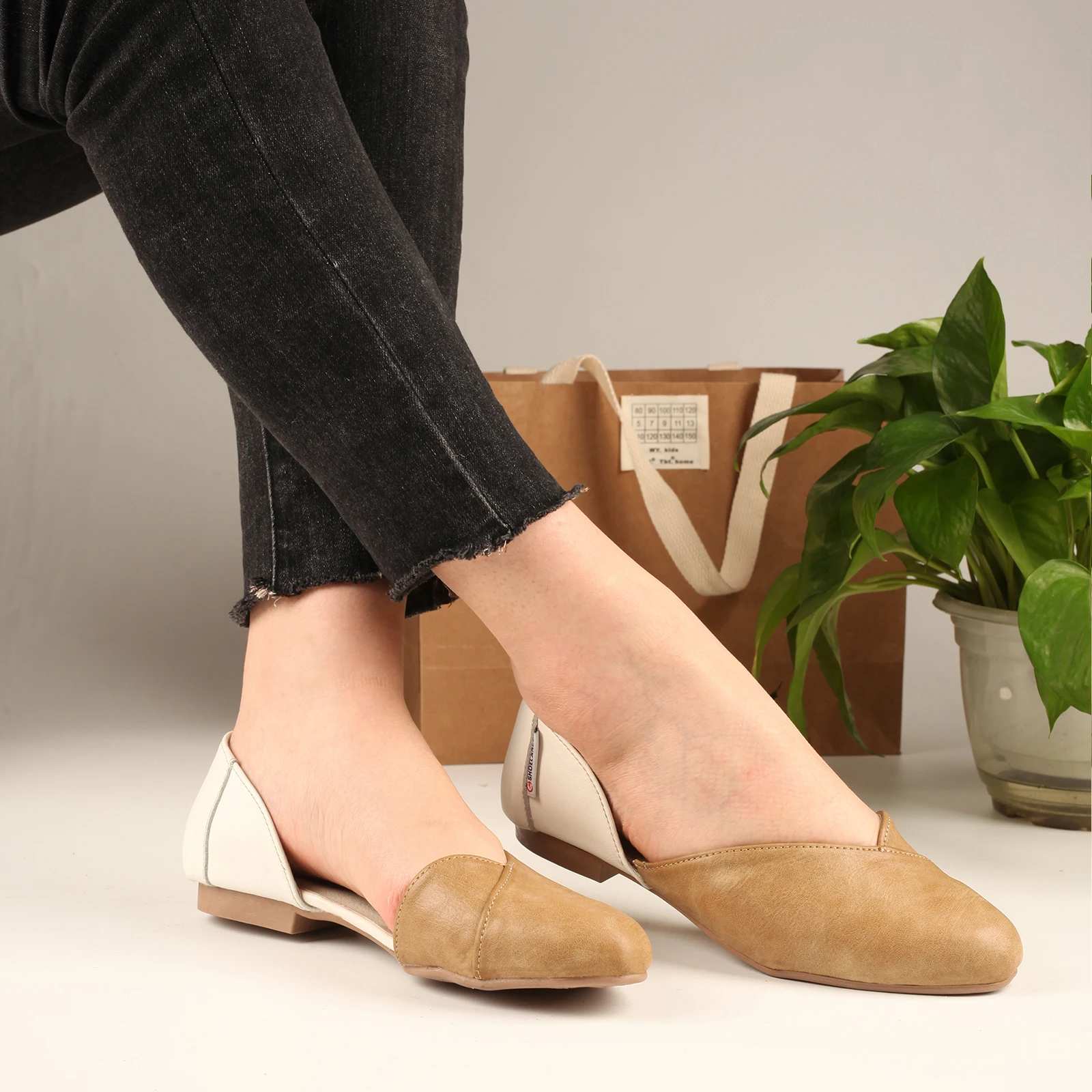 New Arrival Slides Footwear Cute Fashion Transparent Jelly LadyShoes 2022 Summer Sandals