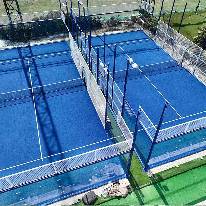 Новый дизайн Padel Court с панорамной спортивной площадкой площадка для тенниса изготовленная из полипропиленовых и полиэтиленовых материалов искусственная трава