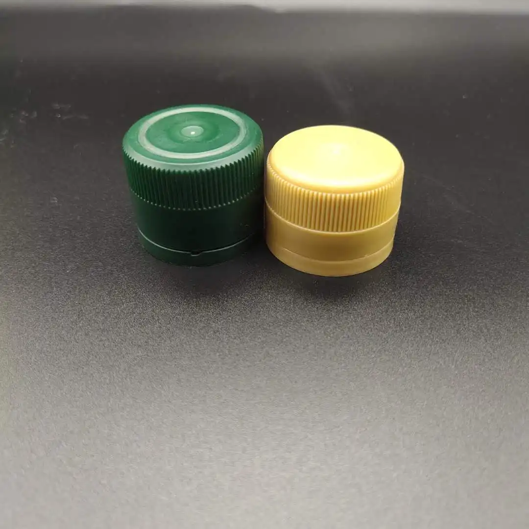 Gold Tamper evident plastic screw cap with internal pourer 31.5mm x 24mm