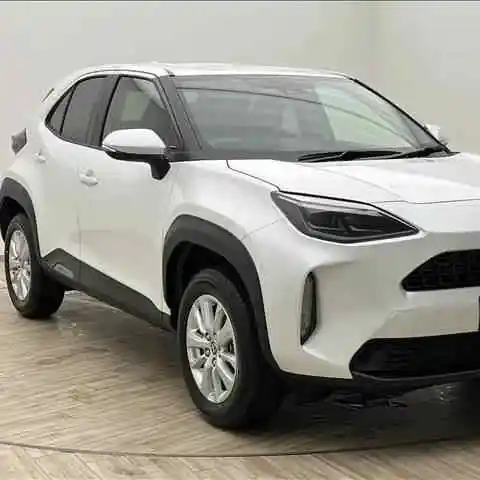 Б/у TOYOTA Y-ARIS внедорожник бензиновый турбо Левый ручной привод и правый Привод доступны