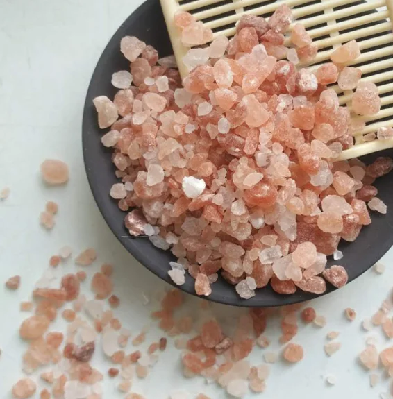 Hot selling 1~2mm 2~5mm Natural ore good color himalayan pink salt pakistan pink himalayan bath salt