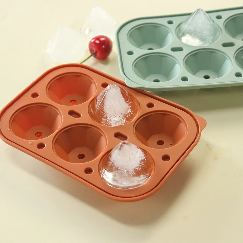 New Silicone Ice Tray Cube Mold with Lid for Whiskey Cocktails Beverage Frozen Ice Storage Box Party Bar Square Ice Maker Mould