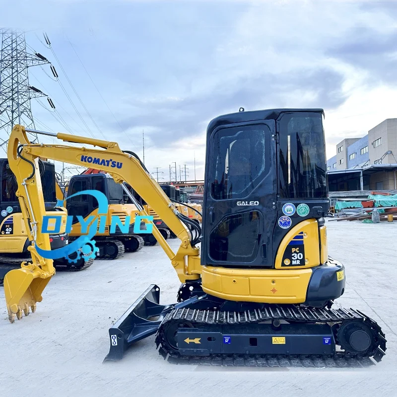 Японская подержанная мини-экскаватор Komatsu pc30