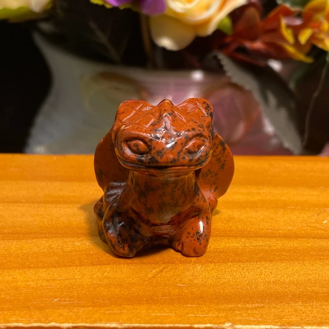 Natural Healing Crystal Engraving Dragon Hand Carved Gemstone Toothless Cartoon Animal Figure Home Decor Halloween Gift