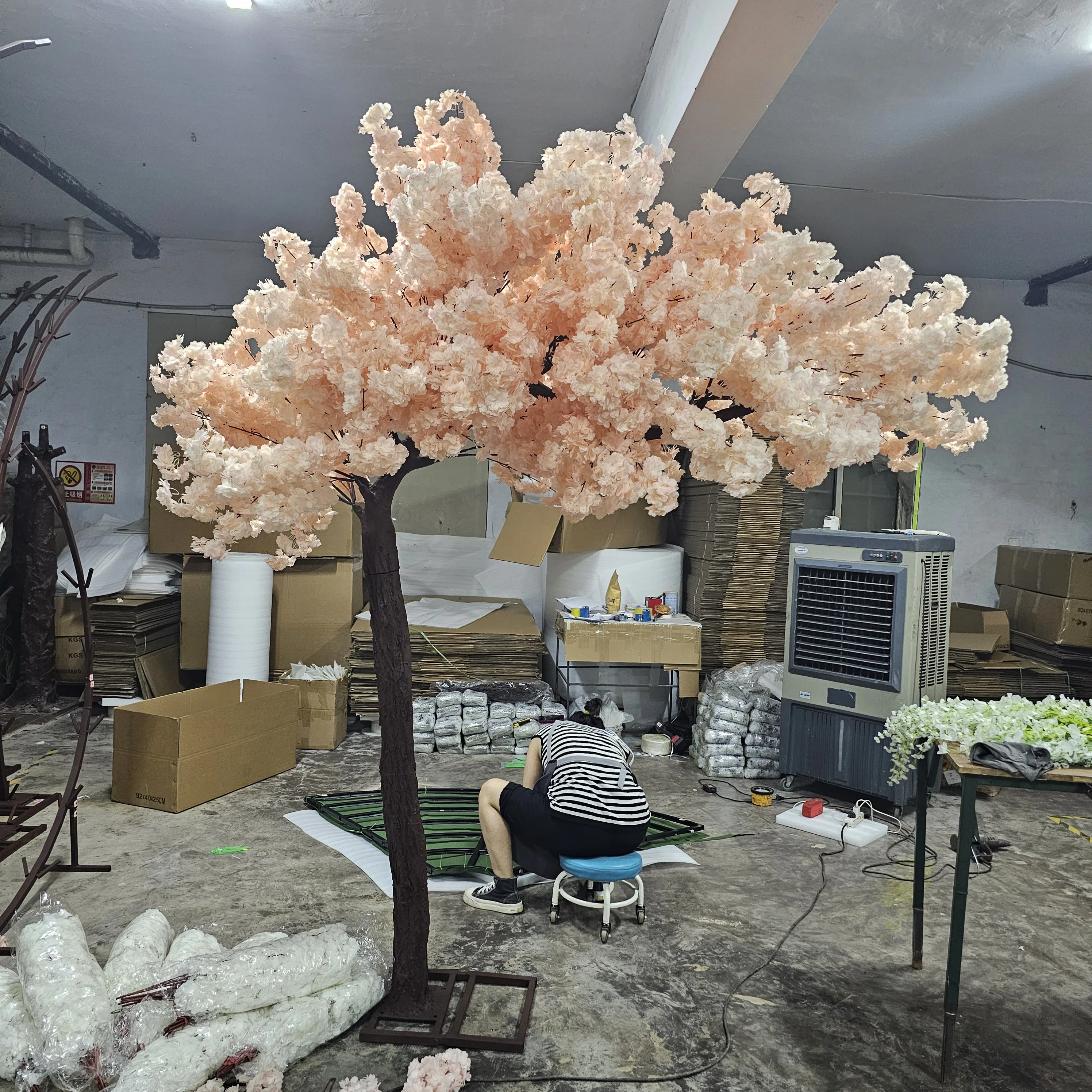 Indoor/Outdoor Wedding Silk Flower Tree 3M High Artificial Cherry Blossom Plastic Artificial Grass Leaf Plant Party Decoration