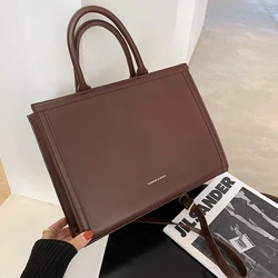 2022 New Arrivals Custom Leather Bags Medium Size Button Long Strap Work Tote Bag Women Hand Bags