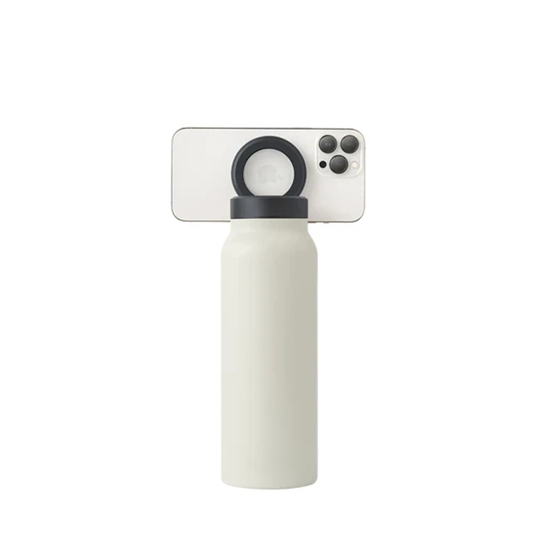 2024 New 24oz 750ml Multifunction Portable Water Bottle Magnet Top Magnetic Lid Water Bottle Phone Holder