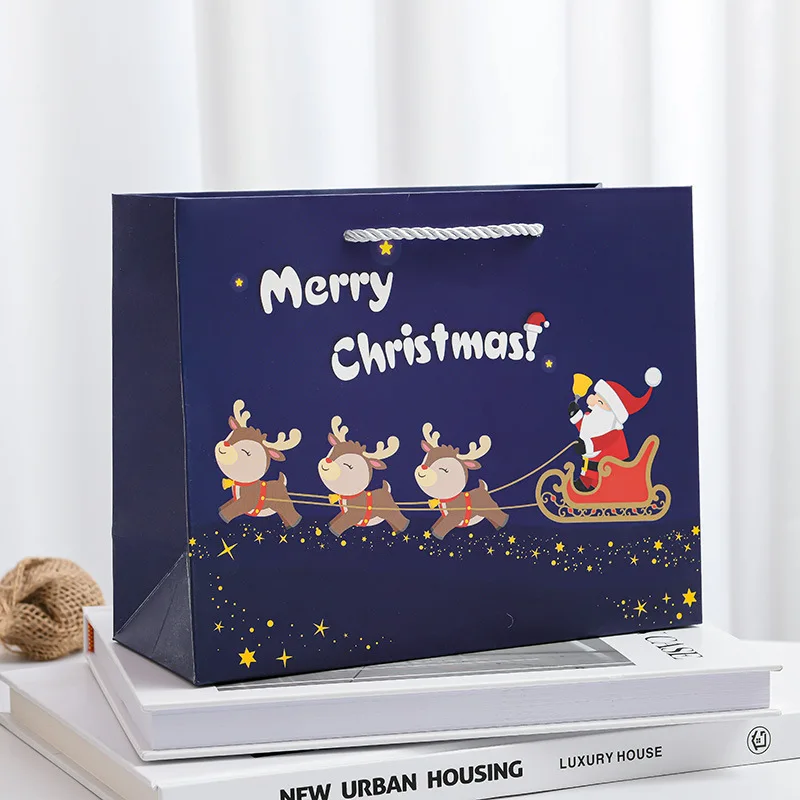 Wholesale Luxury Paper Gift Bag with handle for Christmas Gift