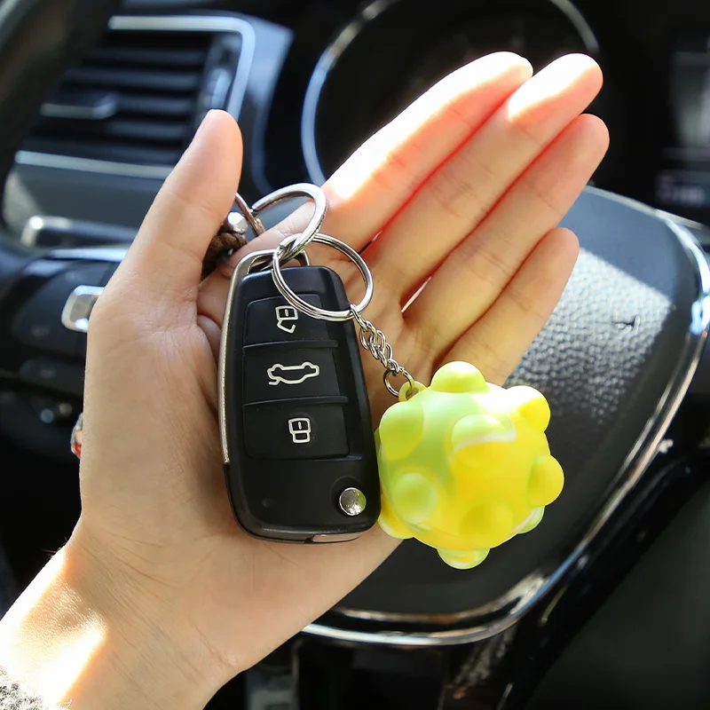 Wholesale Bulk Relief Anxiety Stress Sensory Toys Food Grade Silicone Keychain Pops Itting Ball Fidget Toys