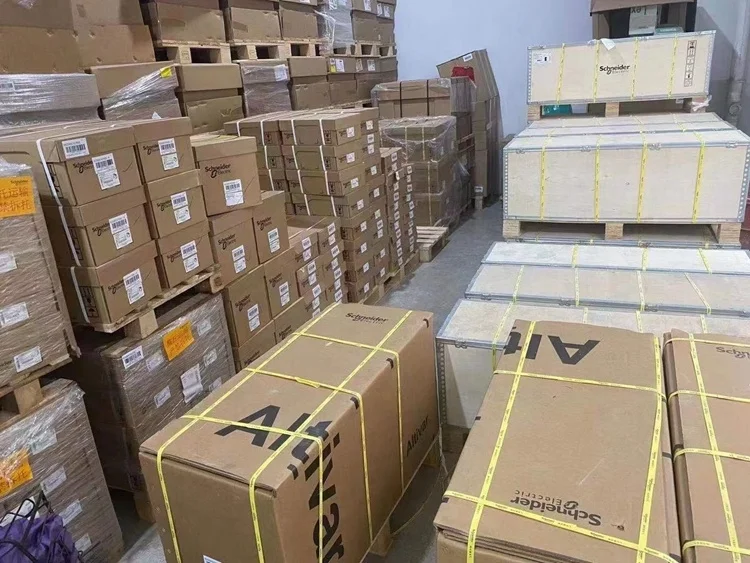 Brand New Original  BMH1403P16A2A servo motor BMH - 24 Nm - 4000 rpm - keyed shaft - without brake - IP54