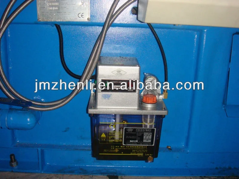 computer controlled hot chamber die casting machine to make key chains