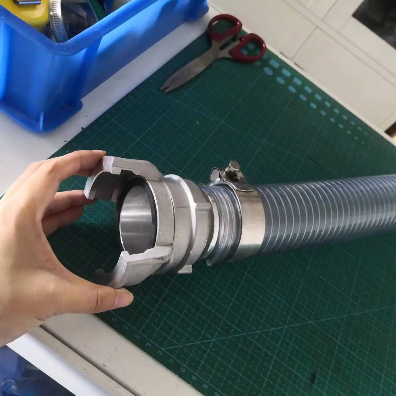 China Factory Price Technology Low Weight Flexible 1.5 2 3 Inch Antistatic PVC Steel Wire Spiral Hose with Symbol Line 4 5 bar