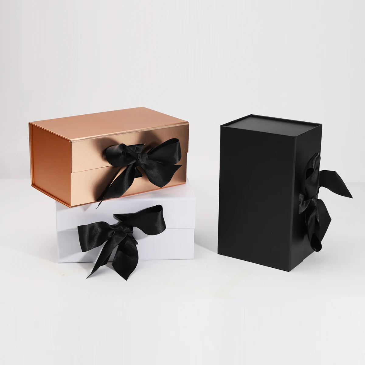 20PCS Custom Logo Sticker Cardboard Folding Paper Box Magnets Hair Extension Wigs Candle Packaging