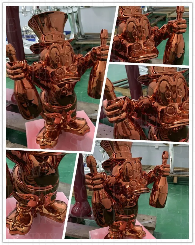 Modern Resin Sculpture2.jpg