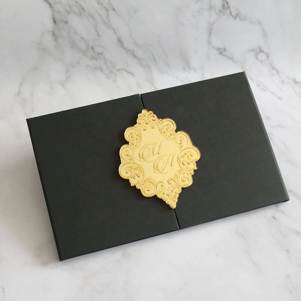Gate Fold Hard Cover Luxury Transparent Invitations Acrylic Invites for Wedding and customized gate hardcover invitation cards