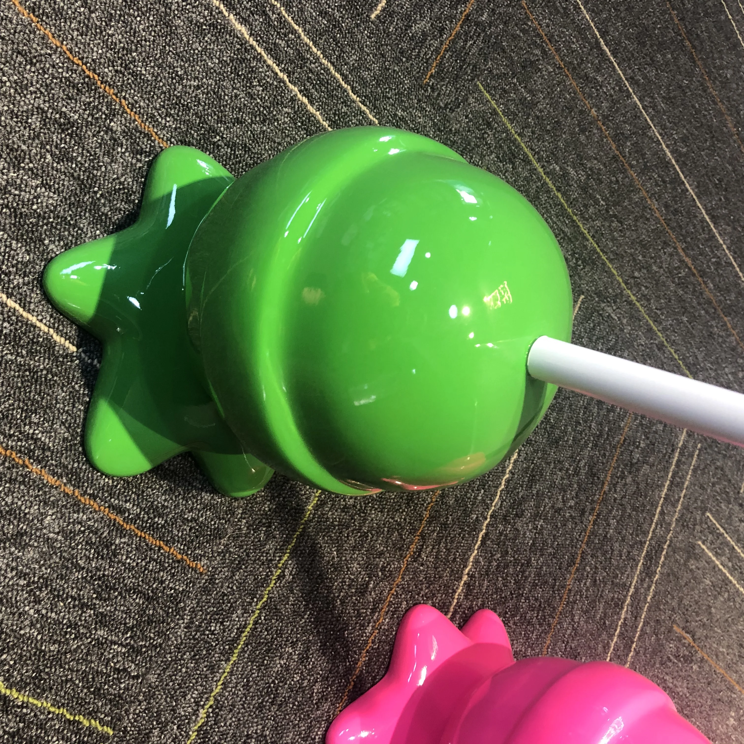 Art Pop Decorative Life Size Candy Lollipop Fiberglass Sculpture Statue for Outdoor Decoration