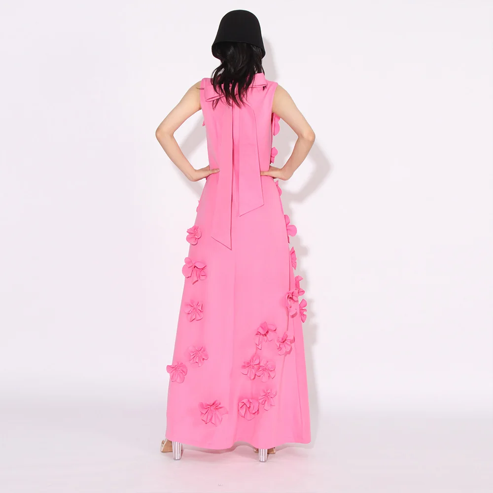 TWOTWINSTYLE 2024 New Socialite Style Three-Dimensional Flower Design Stand Collar Sleeveless Knee-Length Dress