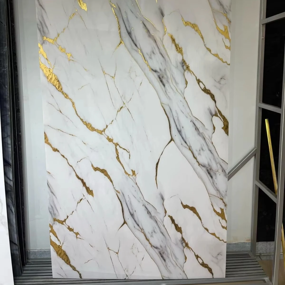 Лучшая цена высокая Глянцевая гибкая 3 мм Золотой Цвет 3D ПВХ мраморный лист