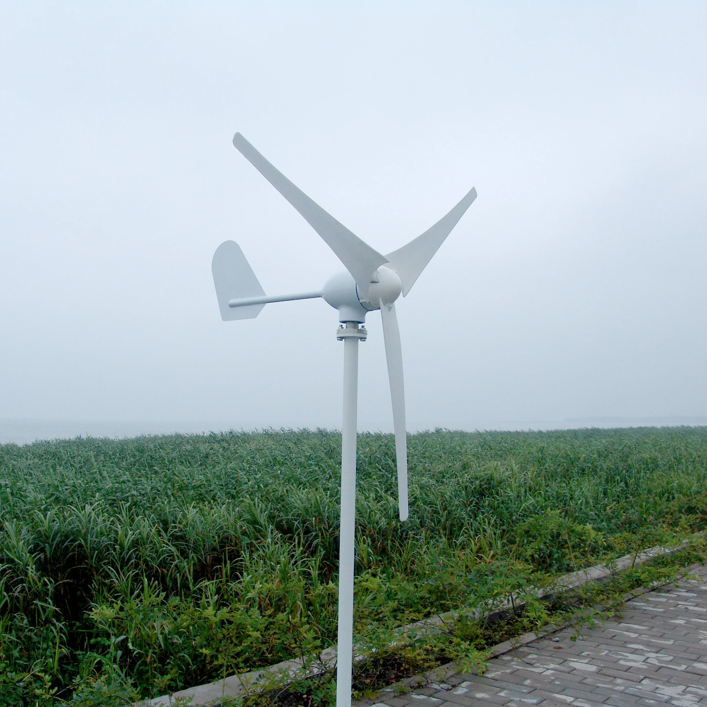 Factory big sale horizontal axis wind mill 500w 24v active pitch controlled HAWT sufficient power